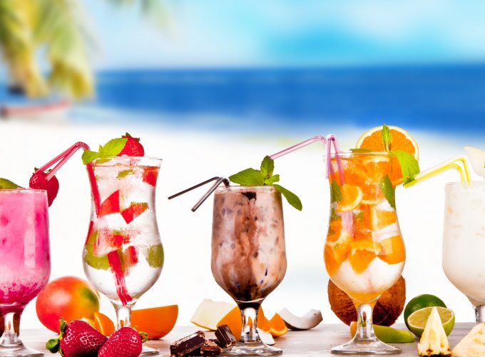 Wallpaper Tropical Cocktail, strawberry, coconut, chocolate, pineapple, lime, orange, Food 997789467